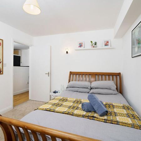 Central Hackney Apartment Лондон Екстериор снимка